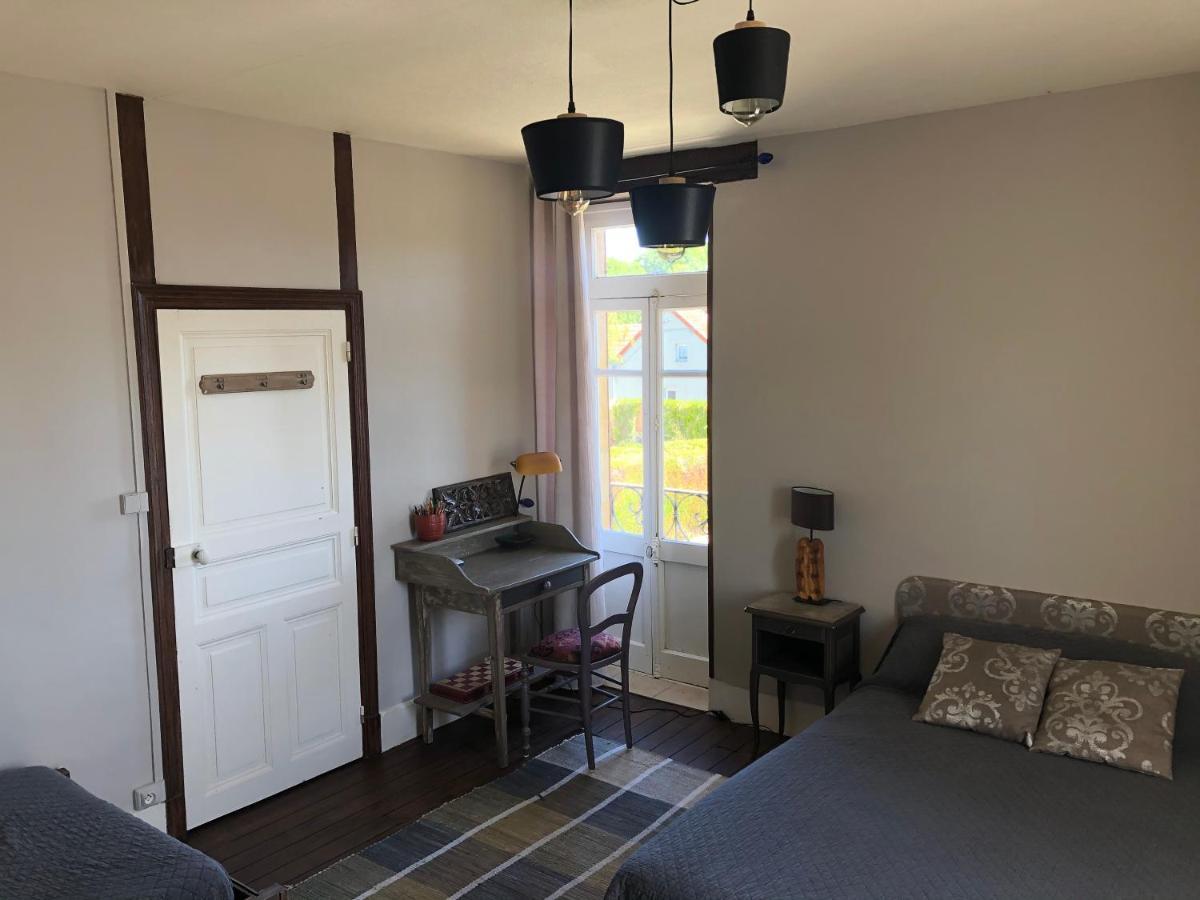 Appartement Saint-Antoine Toulon-sur-Arroux Exteriör bild